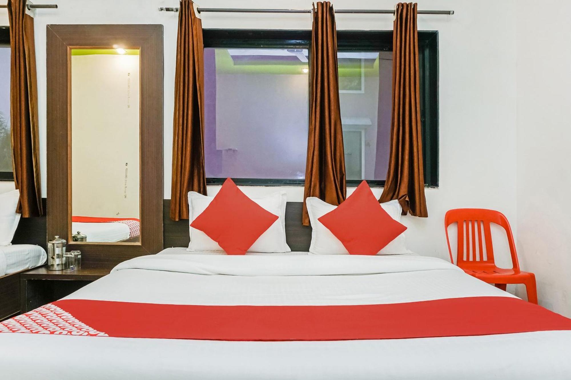 Super Hotel O Shirdi Sai Inn Экстерьер фото